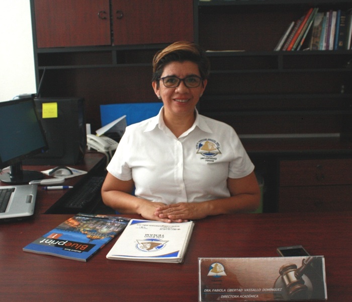 Dra. Fabiola Libertad Vassallo Domínguez